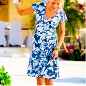 Soft Surroundings Shapely Anywhere Women's Navy Floral Faux Wrap Dress Size M